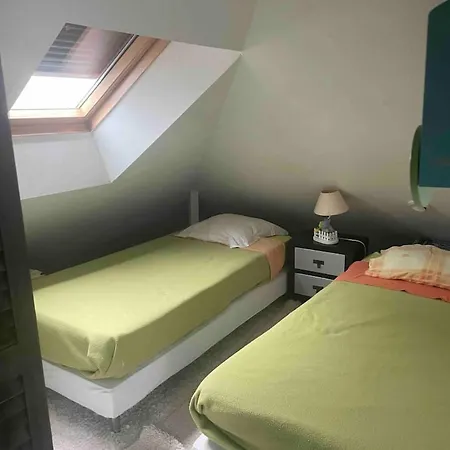 Vila De 6 Chambres Avec Piscine Privee Et Wifi A Sur *