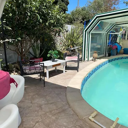 De 6 Chambres Avec Piscine Privee Et Wifi A Sur Vila