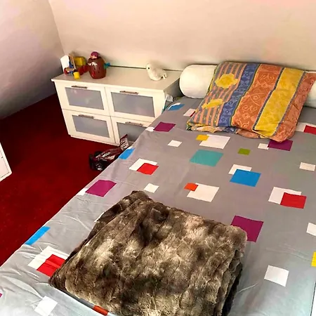 De 6 Chambres Avec Piscine Privee Et Wifi A Sur Vila